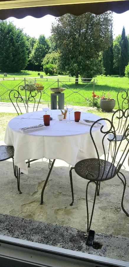 Bed and Breakfast La Revetizon Siecq Exterior foto